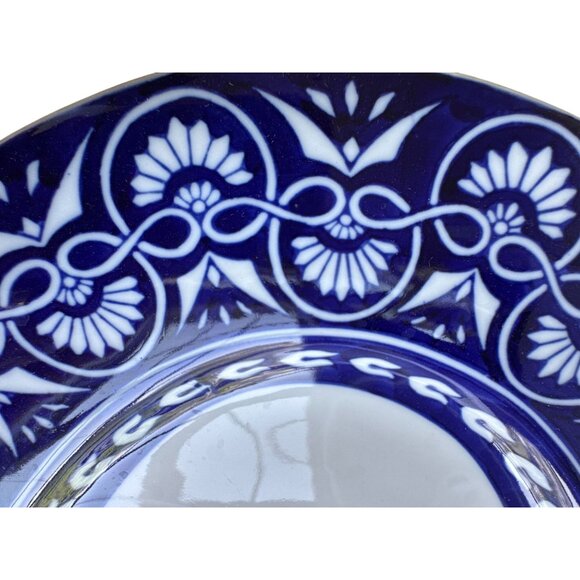 Vintage Bombay Company Blue & White Ceramic Soup Tureen with Matching Platter - Picture 10 of 16